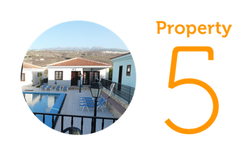 Property 5: Three bed bungalow in Aldea Blanca