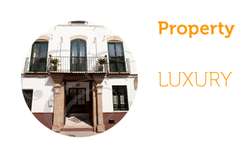 Luxury Property: Twelve-bedroom townhouse in Velez Malaga