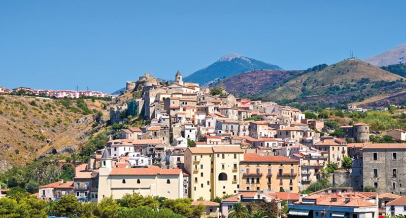 Five Minute Focus: Property in Calabria