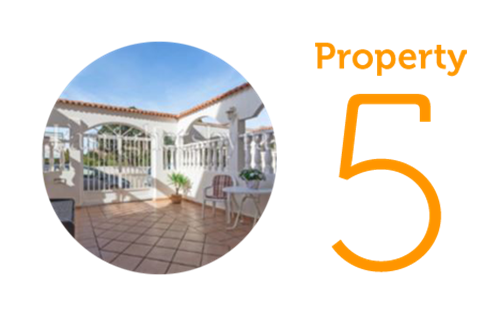 Property 5: Three-bedroom townhouse in Torrevieja