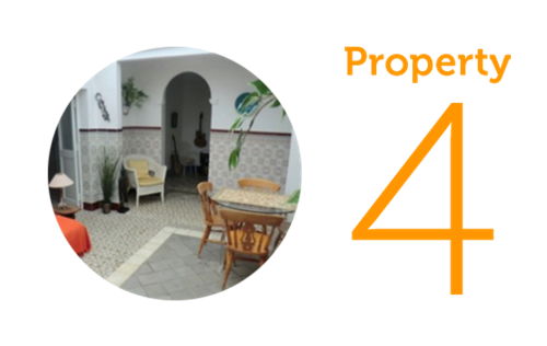 Property 4: Five-bedroom townhouse in Medina Sidonia