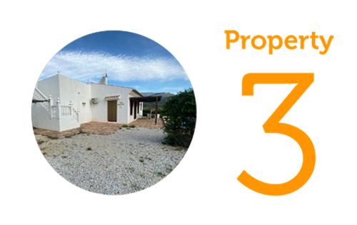 Property 3 Six-bed cortijo in Riogordo