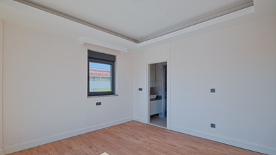 2 Bedroom Apartment property - Image 1